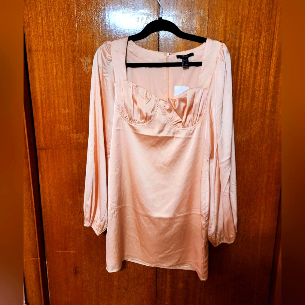 Forever 21 Satin Long Sleeve Dress
